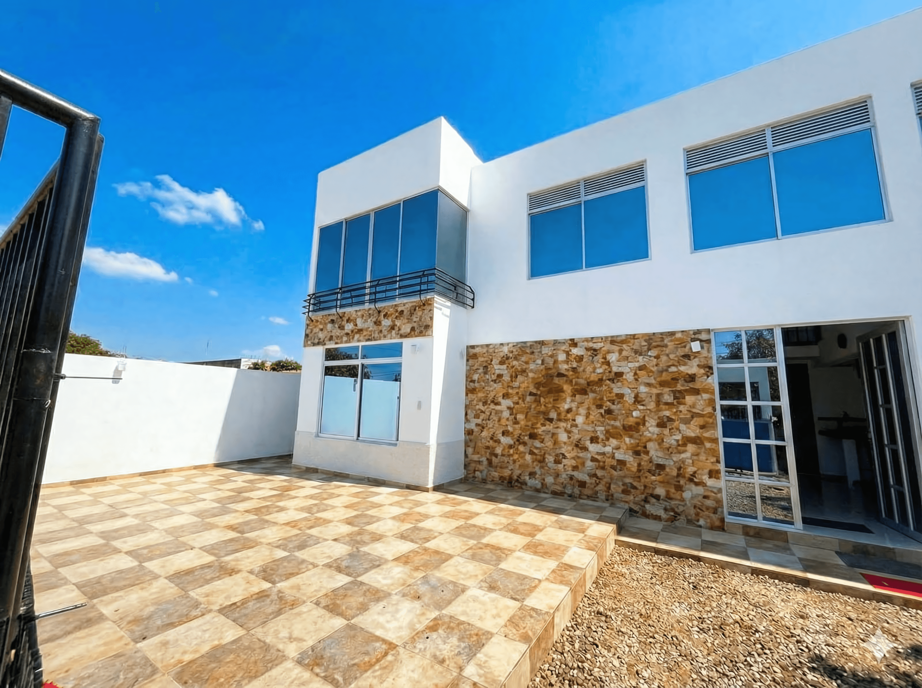 Casa para 12 con piscina y zona de fogata