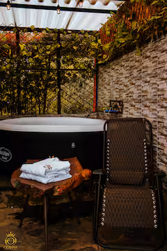 Cabaña con Jacuzzi y Desayuno para 3 en Nobsa detail 1